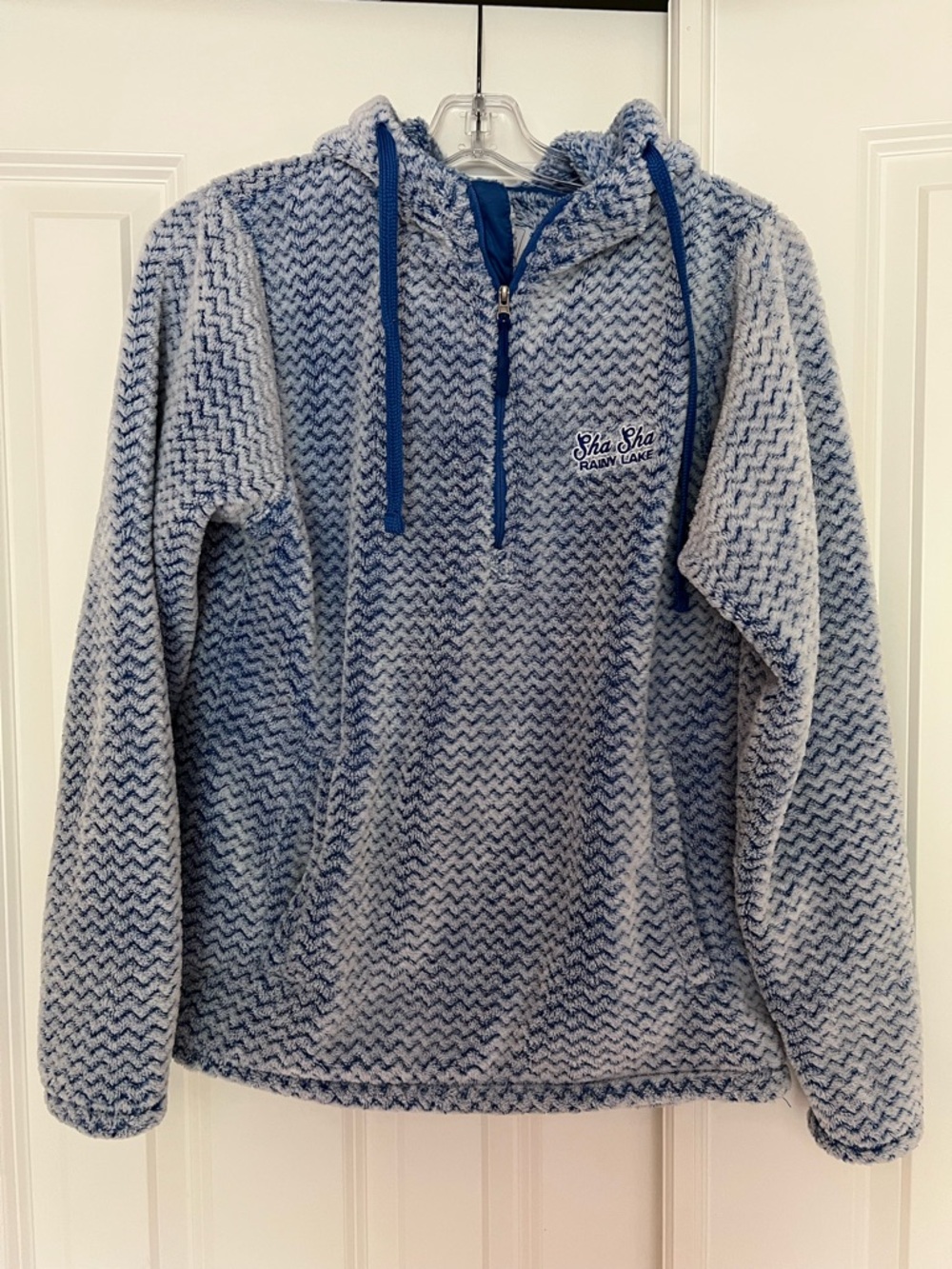 Rainy Lake Minnesota Sha Sha Plush Half-Zip Hooded fleece - Blue/White